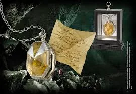 Médaillon de R.A.B - Harry Potter – Image 4