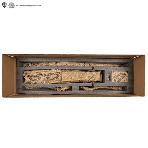 Réplique numérotée du balai Éclair de feu – Image 3