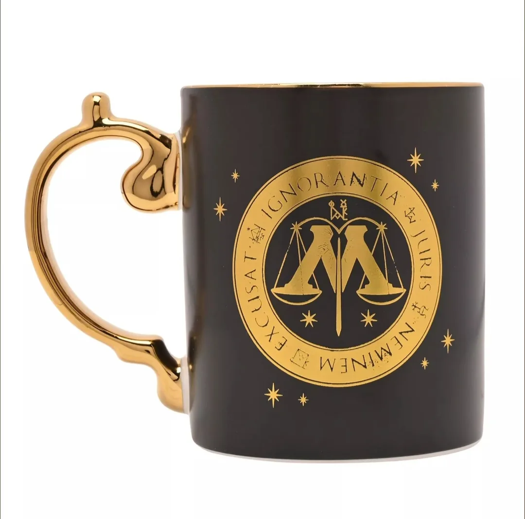 Mug de collection Harry Potter Alumni Warner Bros - Ministère de la Magie – Image 2