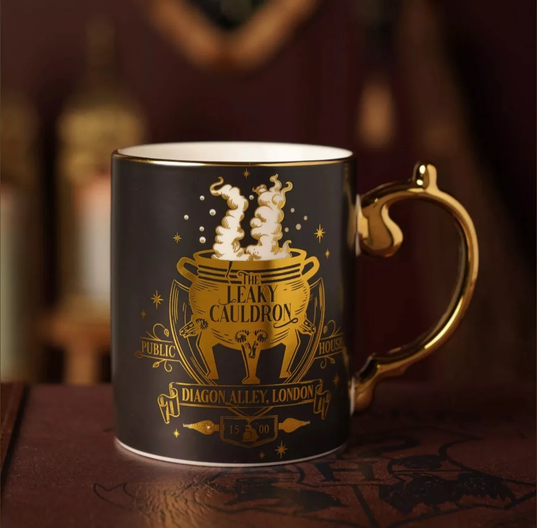 Mug de collection Harry Potter Alumni de Warner Bros - Chaudron Baveur – Image 5