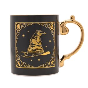 Mug de collection Harry Potter Alumni de Warner Bros - Choixpeau magique. Aux Chemins de Traverse